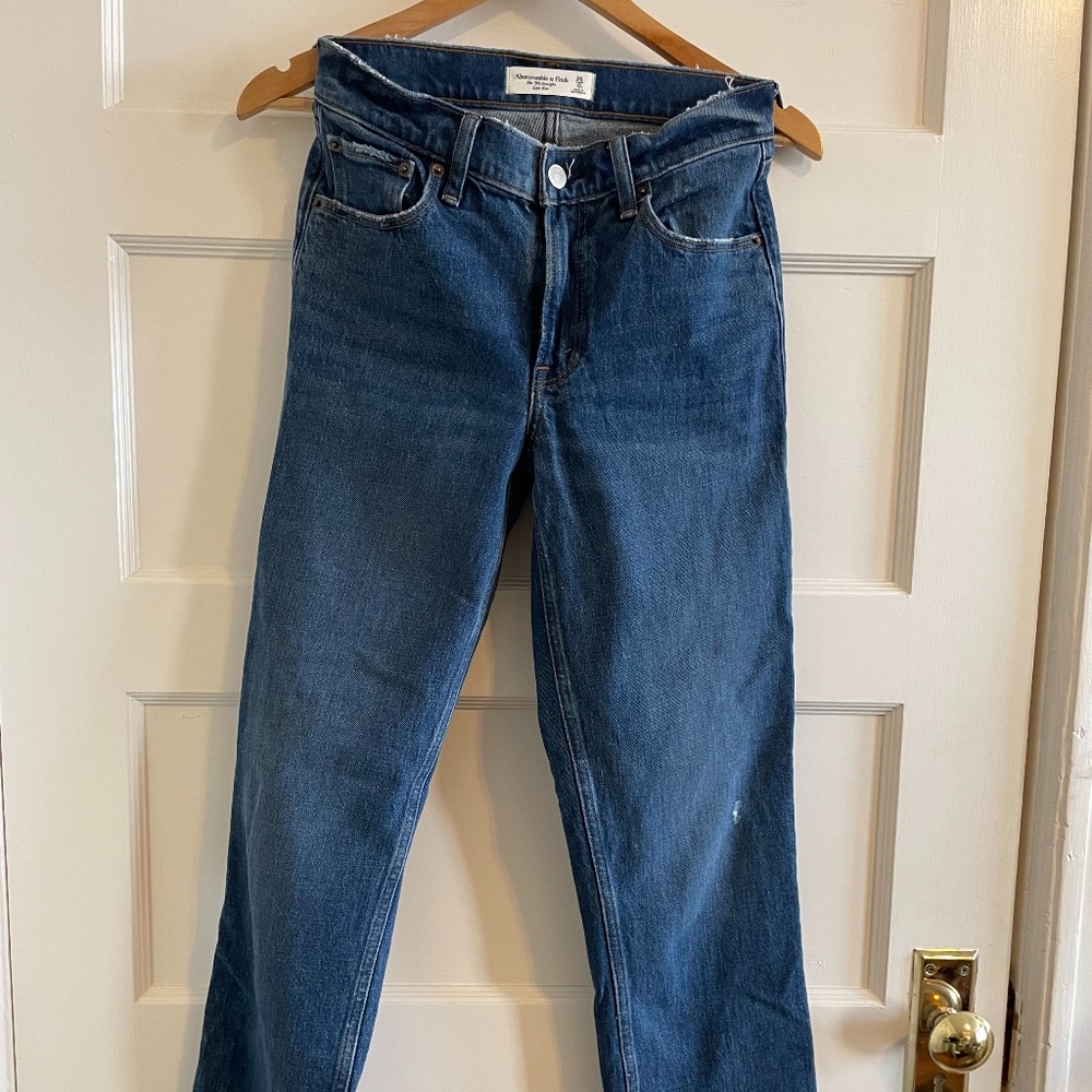 Abercrombie Straight Low Rise Jeans